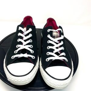 Converse Chuck Taylor Unisex Sneakers